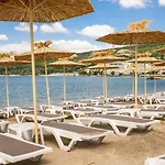 Royal Bay & Aqua Park מלון 4*