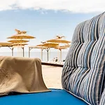 Royal Bay & Aqua Park מלון