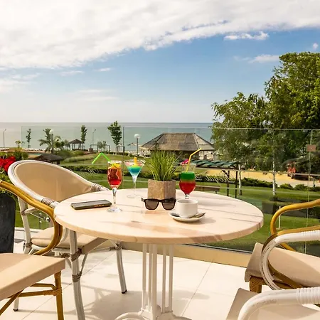 Royal Bay 4*