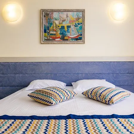 Hotel Royal Bay 4*