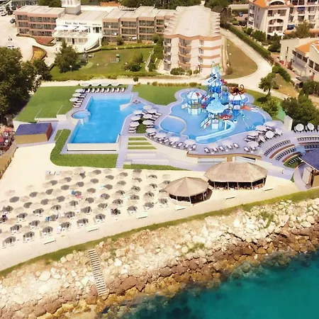 Royal Bay & Aqua Park Balchik