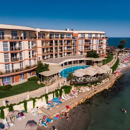 Royal Bay 4*
