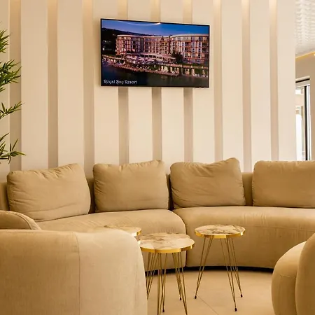 Royal Bay & Aqua Park Балчик