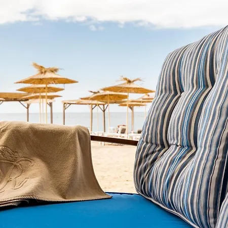 Royal Bay & Aqua Park Готель