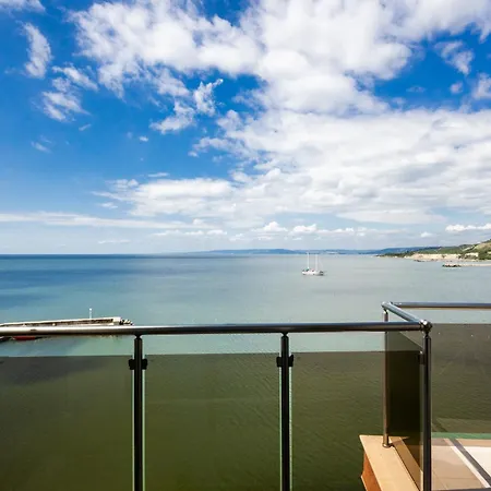 Royal Bay Hotel 4*