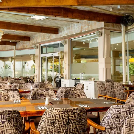 Royal Bay 4*