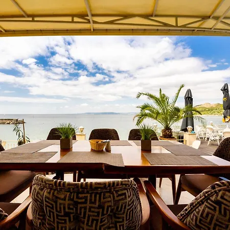 Royal Bay Hotel 4*