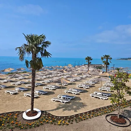 Royal Bay & Aqua Park Hotel 4*
