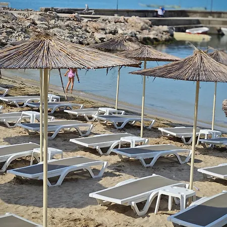 Royal Bay & Aqua Park Hotel 4*