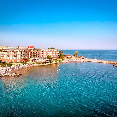 Royal Bay & Aqua Park 4* 발치크