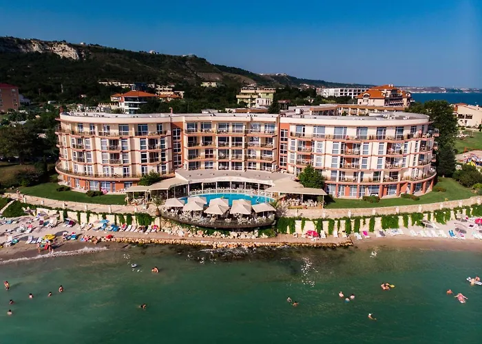 Royal Bay & Aqua Park Hotel
