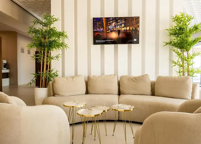 מלון Royal Bay & Aqua Park 4*