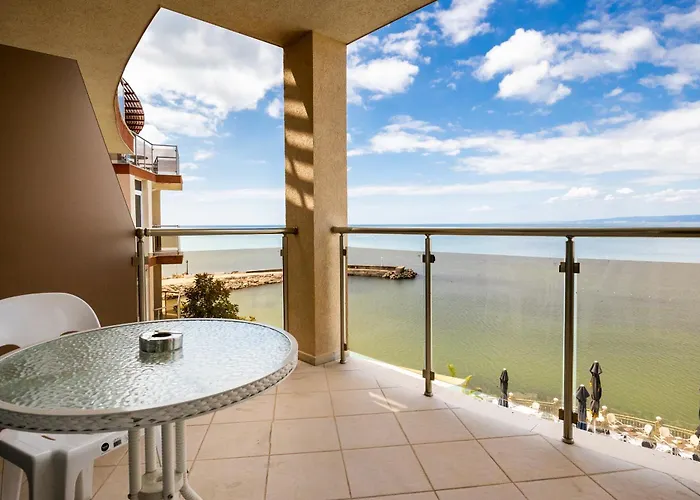 Royal Bay & Aqua Park מלון 4*