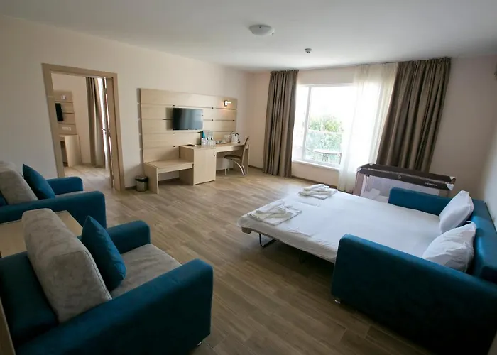 Royal Bay & Aqua Park מלון